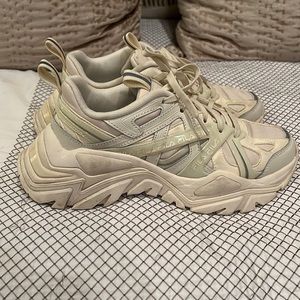 Fila sneakers